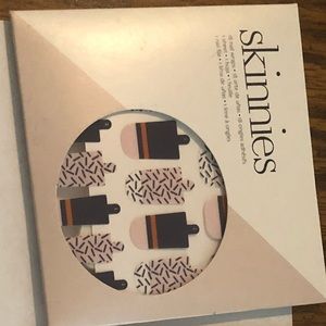Jamberry Skinnies